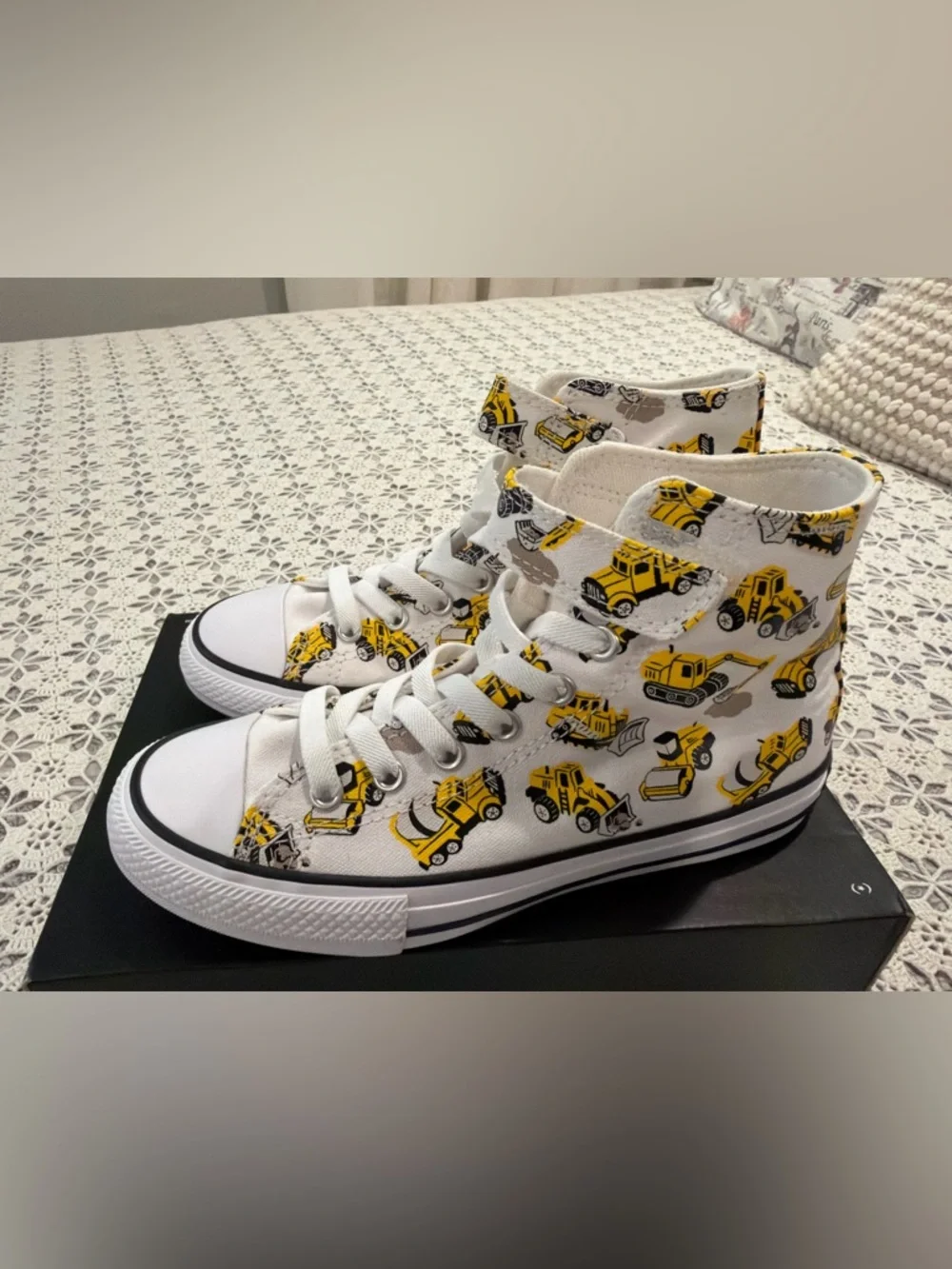 Converse durable rubber